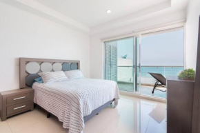 Paraíso Costero Elegante Condo con Vista al Mar
